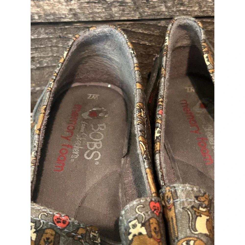 Skechers Bobs for Dogs Dog Print Women's Slip‎ On Flat Shoes Size 7